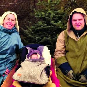 Gezellige winterwandeling en levende kerststal bij scouting Dr. Ariënsgroep