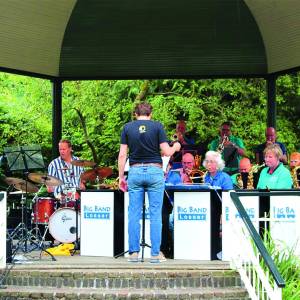 Swingende avond met Bigband Losser in koepel van Overdinkel