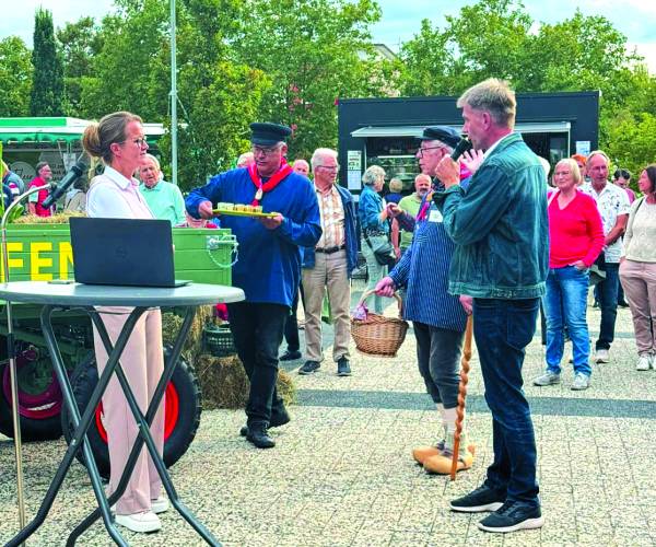 GrenzGenuss: Nieuwe grensmarkt trekt veel bezoekers naar Gronau