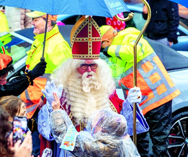 Intocht van Sinterklaas in Losser