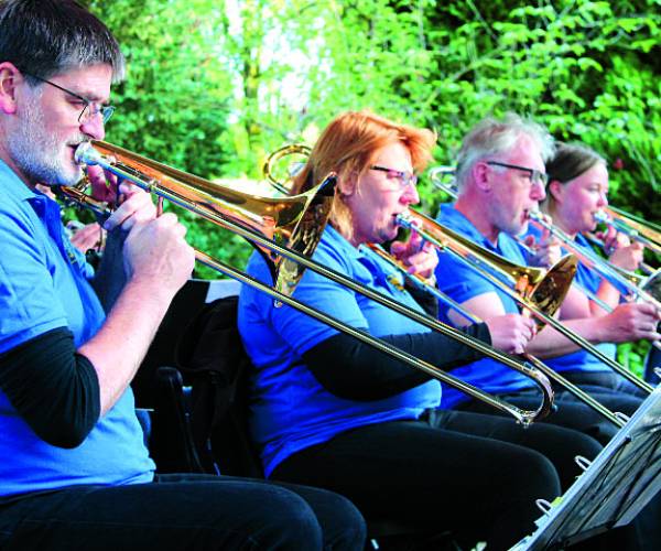 Driland Bigband in muziekkoepel