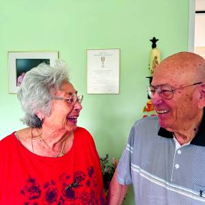 Echtpaar Laarhoven 65 jaar getrouwd