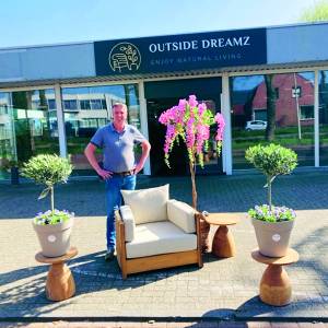 Van droom naar buitenleven: Elroy Riesmeijer opent Outside Dreamz in Losser