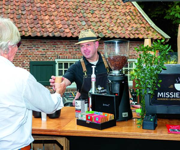 Stijlvolle Boerenmarkt trekt veel bekijks in Losser